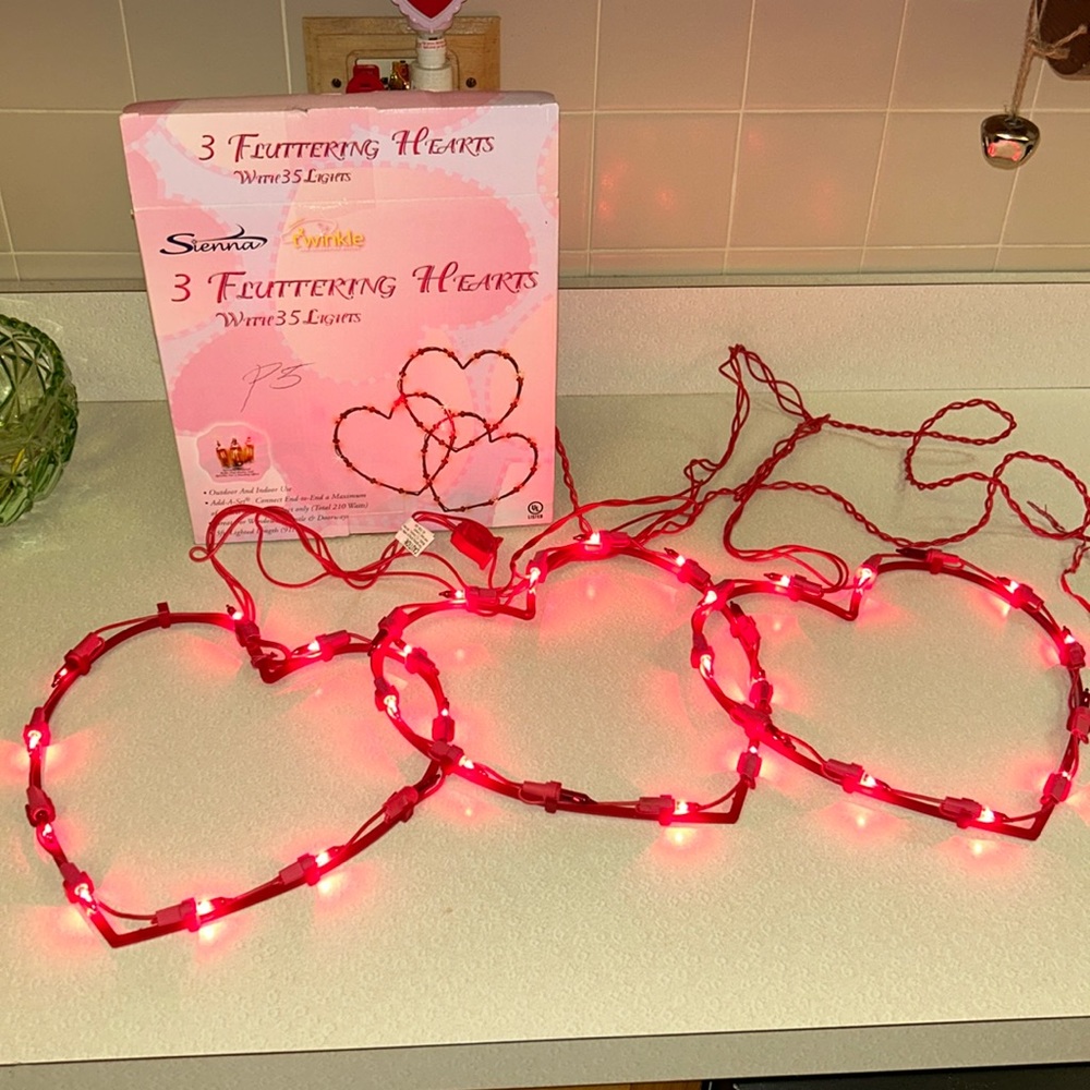 Twinkling hearts 💕